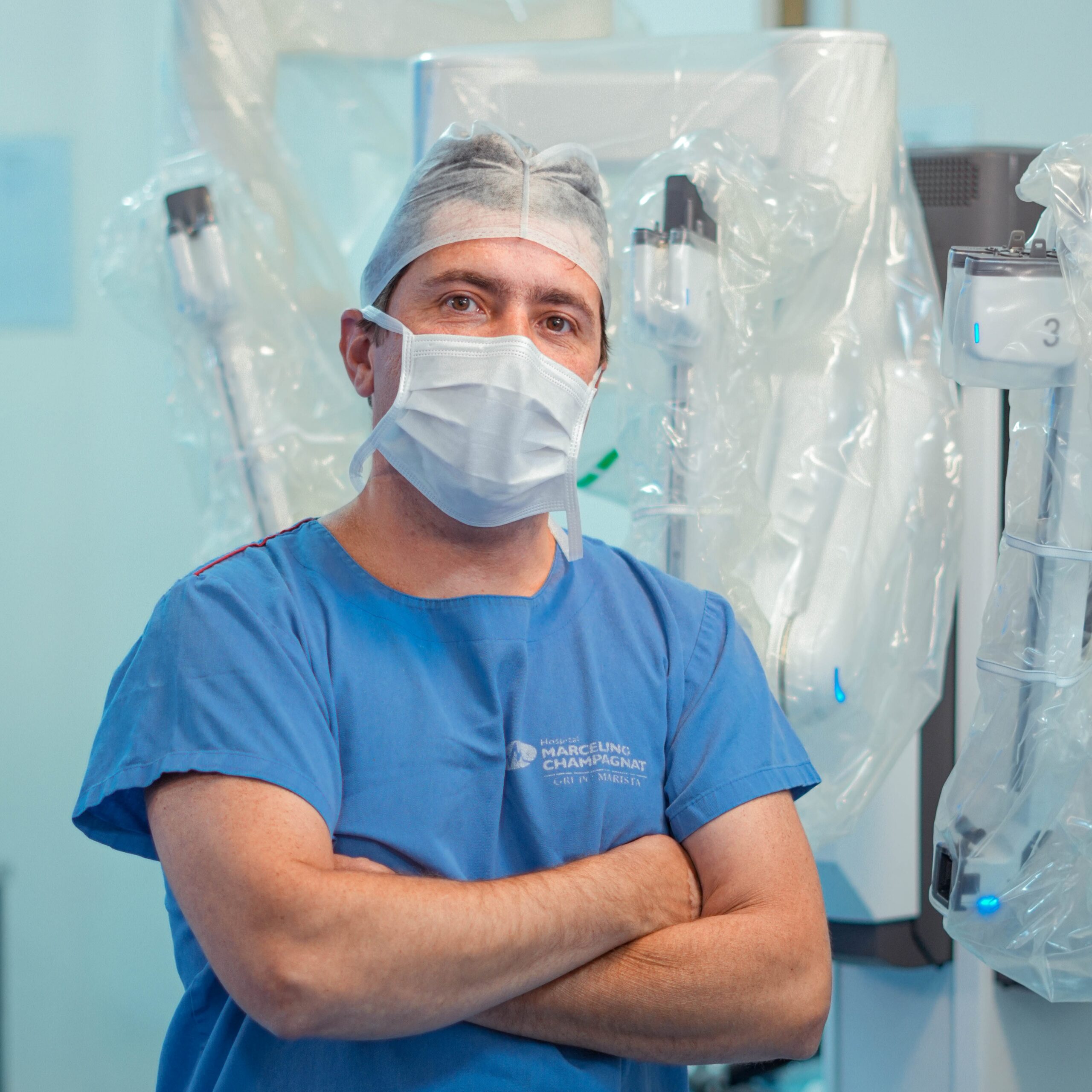 Cirurgia de hérnia da parede abdominal feita com a plataforma robótica permite recuperação mais rápida ao paciente